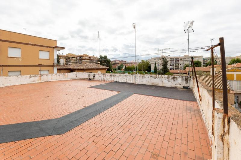 Foto 4c07cf38-760a-4e43-8b24-793631d8cd1f. Piso fantástico piso junto instituto astrofísica en Granada