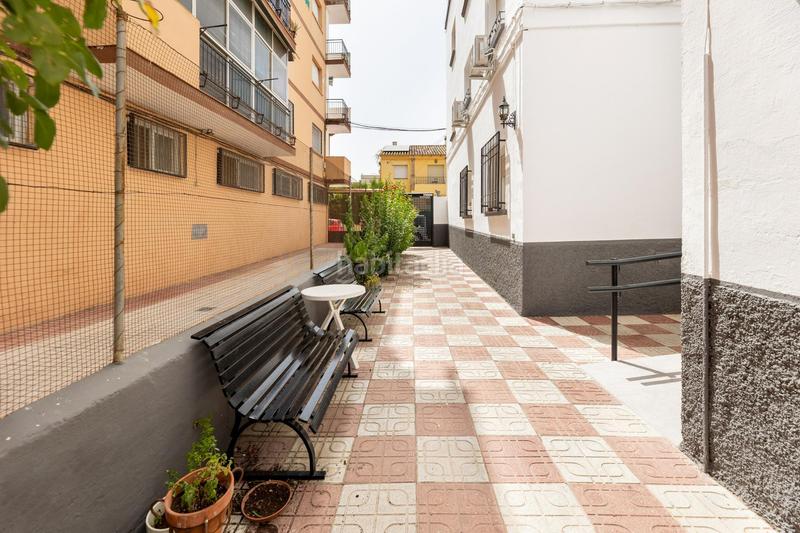 Foto a349c3ca-bedd-48fa-aed8-f1dc3b925dce. Piso fantástico piso junto instituto astrofísica en Granada