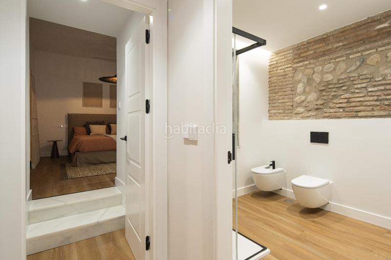 Foto fece93bc-22f2-420f-9027-70fc1865f718. Piso horno de vidrio, espino 1 b en Barrio de Albaicín Granada