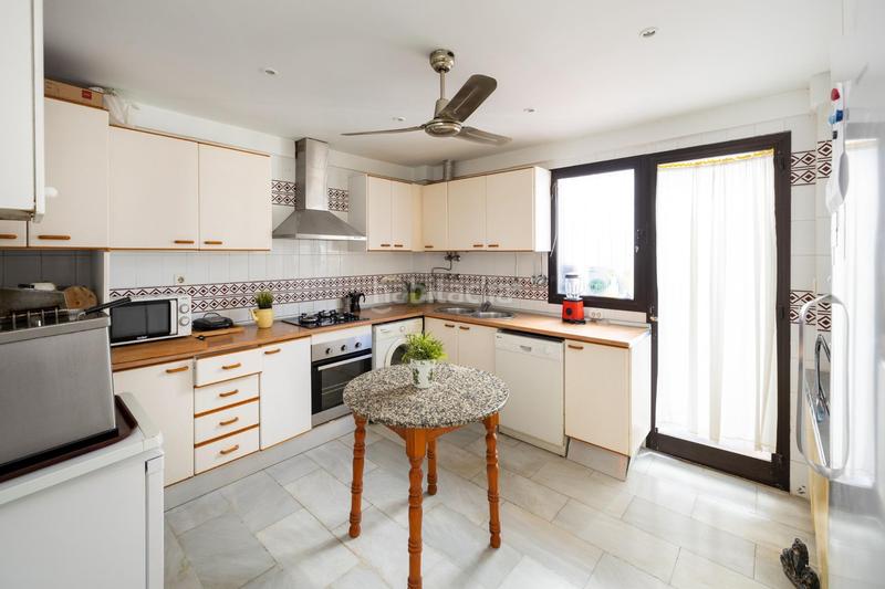 Foto ad7c116d-2391-4743-834d-6171afc9386a. Casa pareada magnifica casa pareada en calahonda en Motril