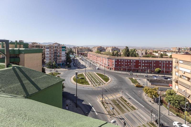 Foto d13a2ddb-418d-421b-af4c-7487dd833548. Appartamento con parcheggio in Pajaritos Granada