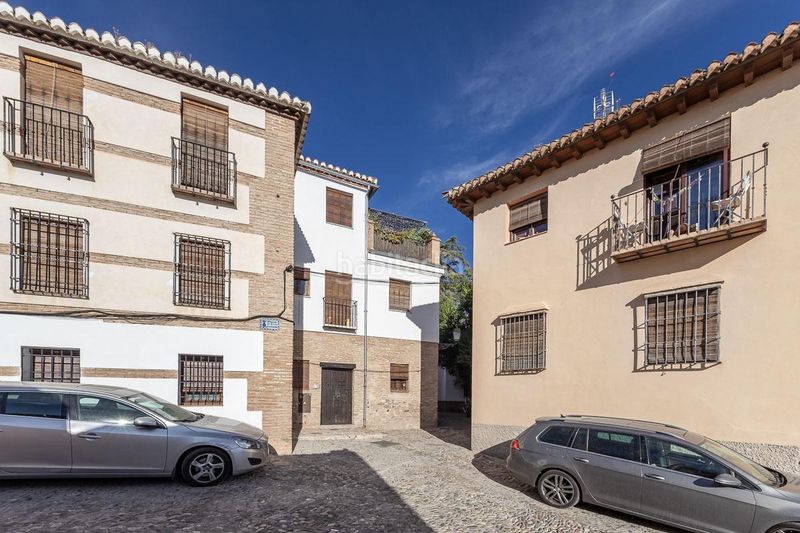 Foto f5824292-c46c-402b-8baf-ca3a19877689. Edifici a Barrio de Albaicín Granada