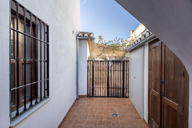 Foto f7c9b35a-6549-48a8-83e7-671842a36fae. Edifici a Barrio de Albaicín Granada
