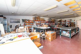 Nave industrial  Calle de las dragaminas. Nave empresarial de 470 m2 en venta en polígono palmones  los ba