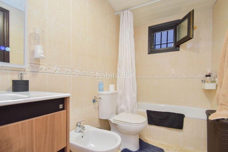 Foto 8f34f122-cb45-4ece-b381-648393bc9a3e. Apartamento inversores o parejas, bonito apartamento en Zubia (La)