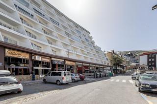 Apartament  Plaza de pradollano. Fantástica vivienda en sierra nevada a pocos metros de los remon