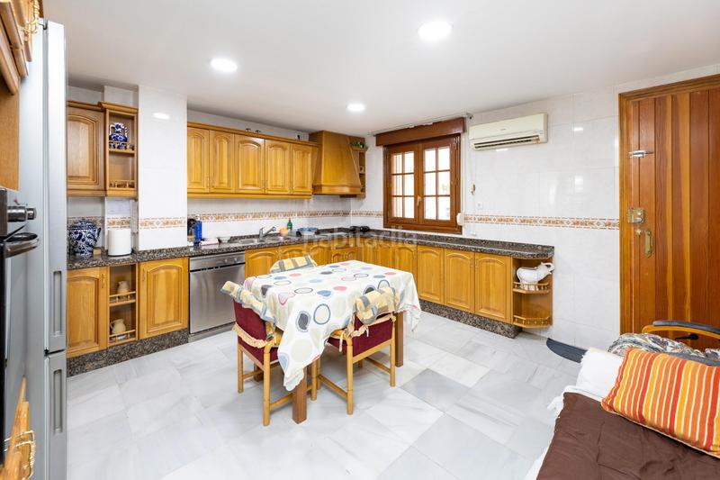 Foto 6eaeedde-5e25-4bd2-8847-5e592a4bd406. Haus mit parking in Maracena