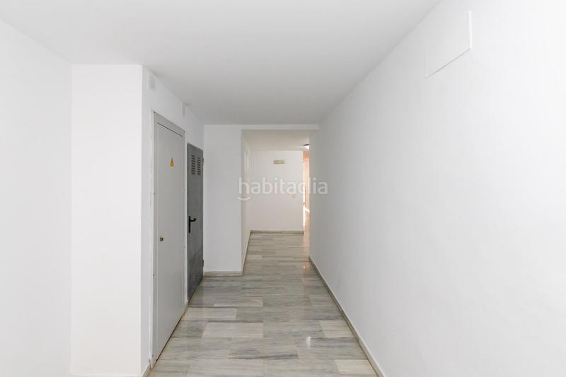 Foto 751c8049-2225-426a-856d-f27bd637cabf. Etagenwohnung mit parking pool in La Herradura Almuñécar