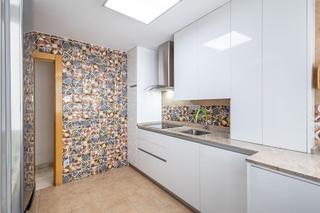 Pis a Pasaje conde alcalá 2. Magnífico piso con plaza de garaje junto a catedral.