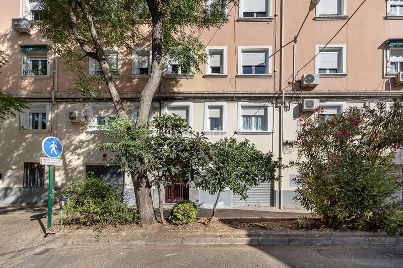 Foto 40dc3574-029e-4ca0-8492-5b9f25d5389c. Planta baixa a Crta. De la Sierra Granada