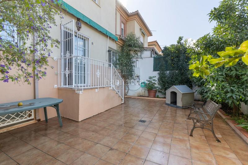 Foto b4e64ad6-2517-4a77-9fb5-fce3ec0e4a62. Casa adossada amb calefacció aparcament a Cájar