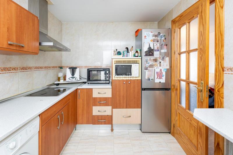 Foto ae998936-8d94-4293-95ec-88d6ba50dd11. Piso  con piscina comunitaria! en San Cayetano Churriana de la Vega