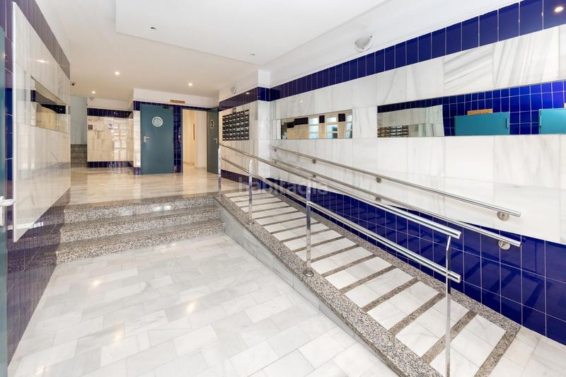 Foto eaccc4ad-d686-41b6-b8af-b3bd9d3831f9. Piso  con piscina comunitaria! en San Cayetano Churriana de la Vega