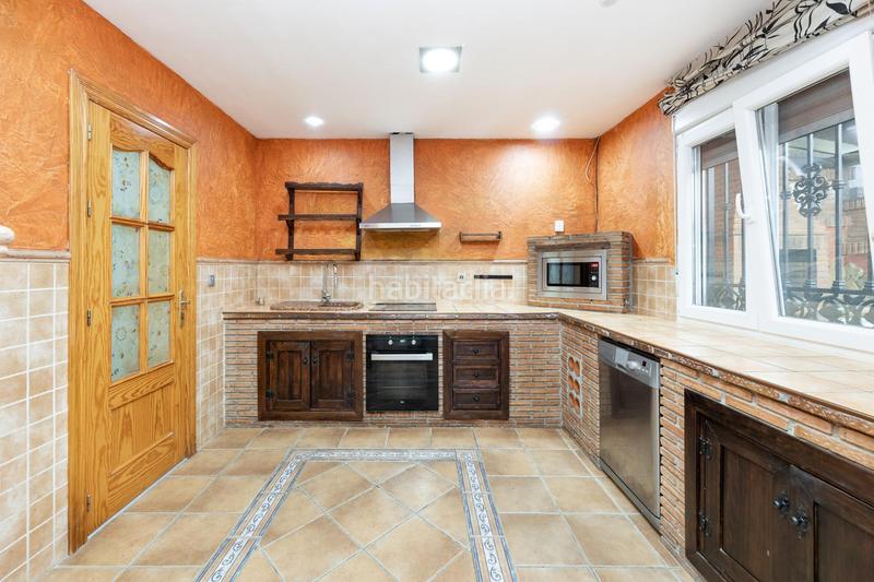 Foto 11b4900a-b7ae-49e0-a2a9-0645dbcc57d3. Casa adosada venta de magnífica casa adosada en las gabias gabia chica en Gabias (Las)