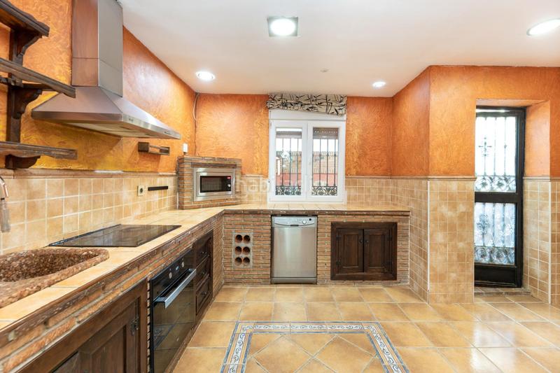 Foto 79b18417-d0fc-4ad0-b7ef-a7be7d0929fc. Casa adosada venta de magnífica casa adosada en las gabias gabia chica en Gabias (Las)