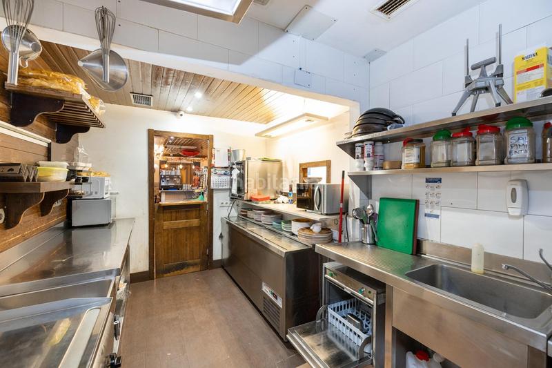 Foto 675203fa-5c1f-4433-8c5e-9a1125093378. Geschäftsraum in Camino de Ronda Granada