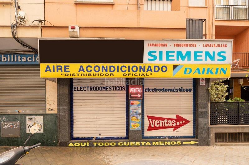 Foto 21b8584c-5472-4a66-9183-b5b4b8909a1f. Local comercial a Camino de Ronda Granada