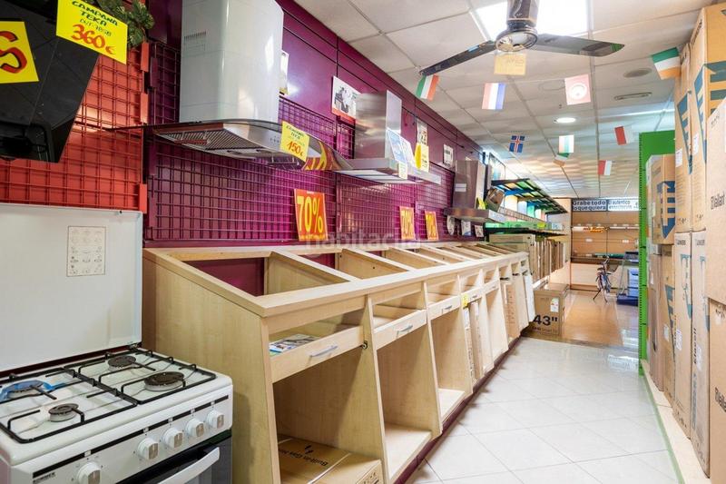 Foto 4321b4b2-db08-42a0-a5ee-b304cbb38f29. Local comercial a Camino de Ronda Granada