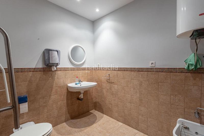 Foto abfed523-854d-4428-b14a-7ce42c8b8e33. Local commercial dans Barrio de Zaidín Granada