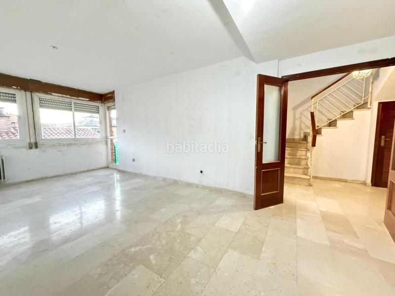 Foto dc8f16cf-0f89-44c4-bcc2-d5699c54d08d. Affitto duplex con riscaldamento parcheggio piscina in Granada