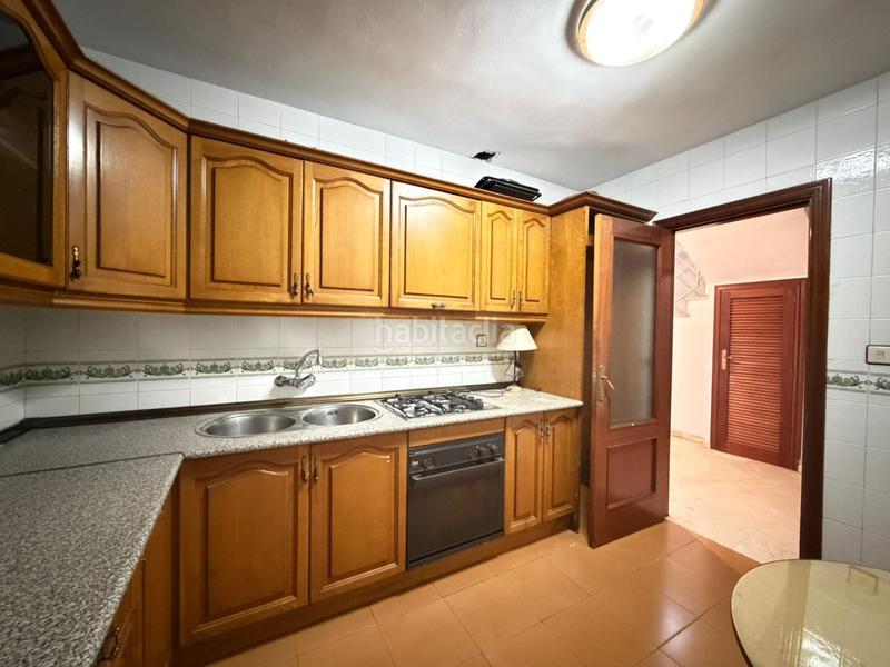 Foto 1feafb86-0f32-42bc-bfe7-1486078213a5. Miete zweistöckige wohnung mit heizung parking pool in Granada