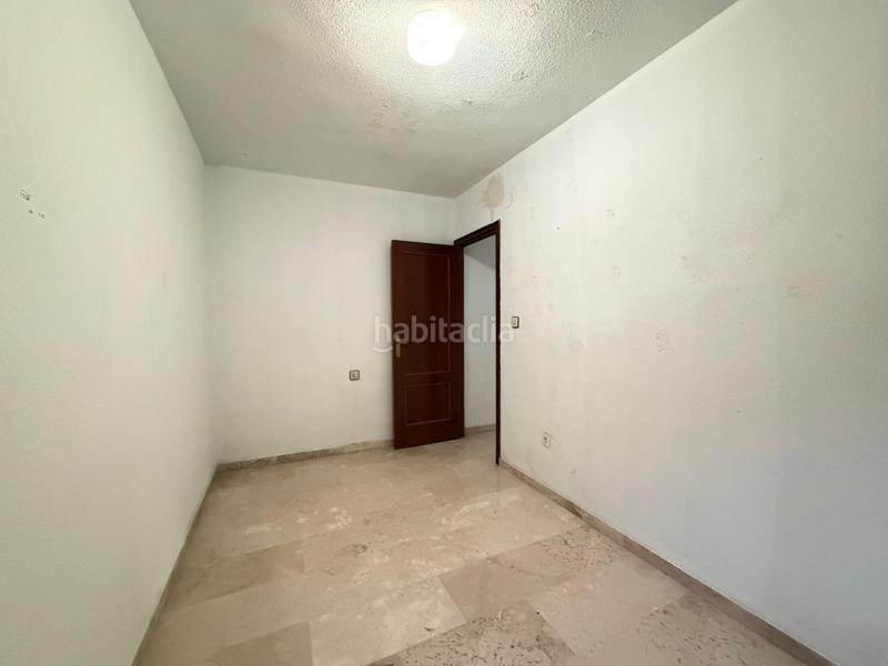 Foto f494d794-24a0-4f01-810d-f69a21e3930b. Miete zweistöckige wohnung mit heizung parking pool in Granada