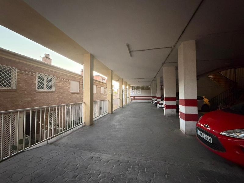 Foto 53d281ec-b0fb-4648-9c24-8ccebe478fc5. Rent duplex with heating parking pool in Crta. De la Sierra Granada