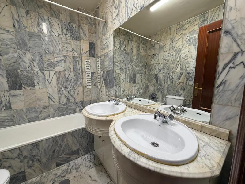 Foto bede714b-71f1-4020-ac1b-2f46a5fa2128. Rent duplex with heating parking pool in Crta. De la Sierra Granada