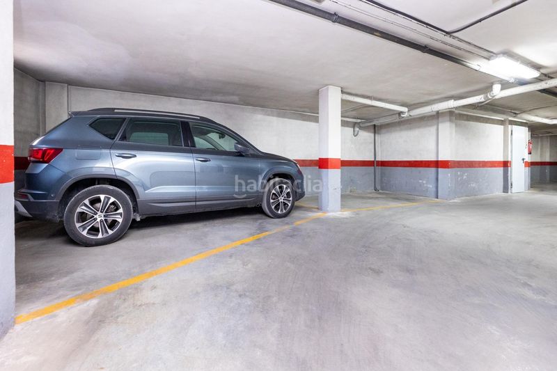 Foto b84b9460-95bc-4e85-9806-33bcd9960f3f. Pis amb aparcament a Barrio de la Vega Monachil