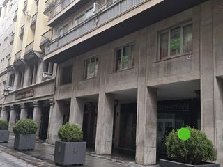 Location Bureau  Calle ganivet. Se alquila oficina en calle ganivet