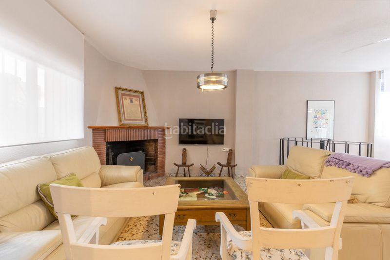 Foto 4f41f6ca-e3b0-456b-8286-0677554c8eb4. Casa amb calefacció piscina a Huétor de Santillán
