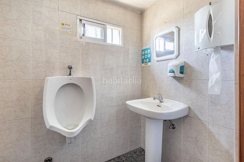 Foto 04371d52-c4e9-40f5-b721-2f4e6106135a. Local comercial a Atarfe