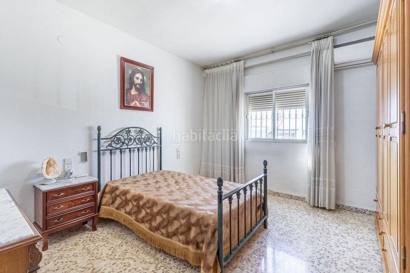 Foto cbcd7f57-d012-4393-a12d-b8305a756563. Local comercial a Atarfe