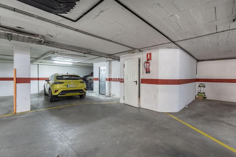 Foto 4b924020-ff3d-461c-99ed-bef694c60f91. Pis amb aparcament a Barrio de la Vega Monachil