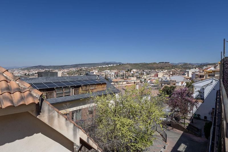 Foto dabfae85-07c3-4086-9b61-13f657ef25aa. Pis amb aparcament a Barrio de la Vega Monachil