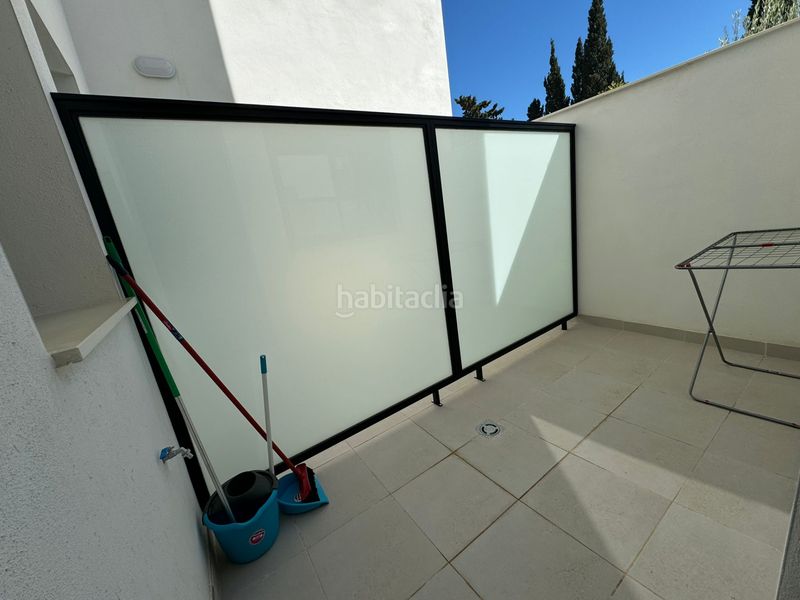 Foto ff479e65-ce83-4297-bcc1-00782d5a2f9e. Location rez-de-chaussée dans calle barranco 11 dans Motril