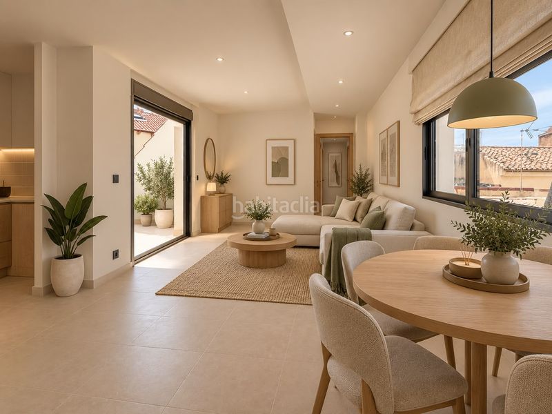 Foto 8d44bdf0-183e-4fd7-8841-426ae5956779. Penthouse in calle aljibe alto 4 in Maracena