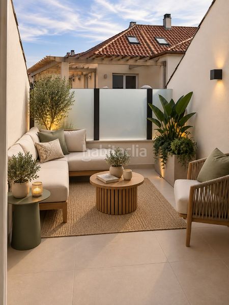 Foto b1618174-3b7f-475f-a620-53b82d40457c. Penthouse in calle aljibe alto 4 in Maracena