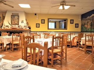 Lloguer Local Comercial  N/a. Traspaso restaurante en pleno funcionamiento