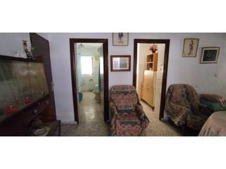 Casa  N/a. Casa en escuzar con casi 200m2
