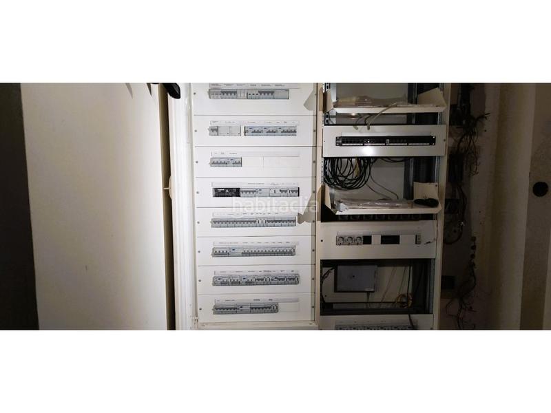 Foto 90b3f78f-aa49-493f-9160-853911e9be3b. Affitto locale commerciale in Camino de Ronda Granada