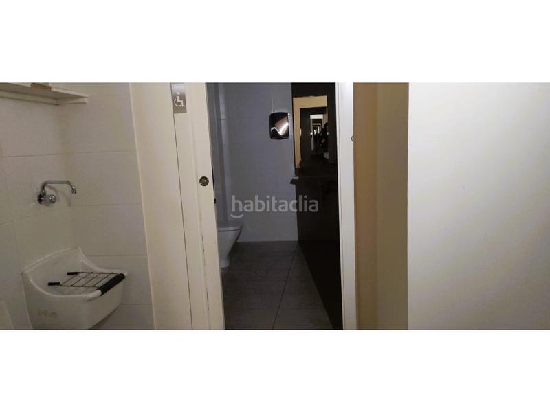 Foto 76fc0fdc-f7ff-4e16-a591-3a4a7d146350. Miete geschäftsraum in Camino de Ronda Granada