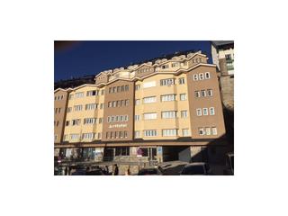 Appartement à C/. virgen de las nieves.  letra 1, 101. Ed arttyfal, gran piso de tres dormitorios en la zona media!!