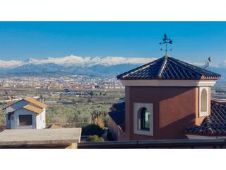 Chalet  N/a. Magnifico chalet en albolote