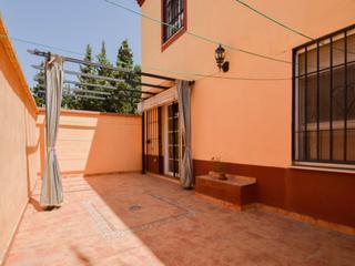 Maison jumelée  N/a. Luminosa pareada haciendo esquina de 4 dormitorios en alhendin a