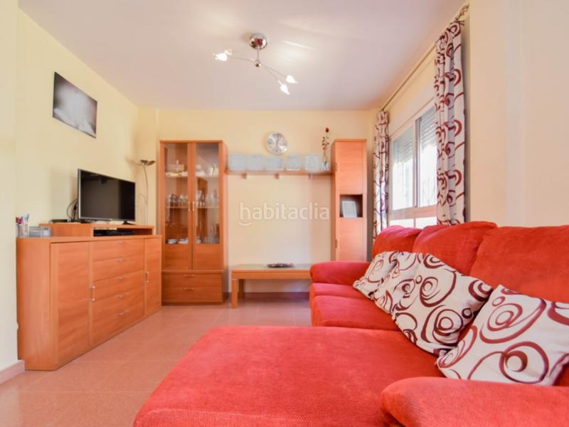 Foto 4e060ec2-c0ab-4df7-a7bb-e5960753ac70. Maison jumelée avec parking dans Polideportivo Alhendín