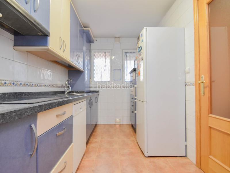 Foto a15fb4cf-cfbf-4740-a63d-1338d32c6ae8. Maison jumelée avec parking dans Polideportivo Alhendín