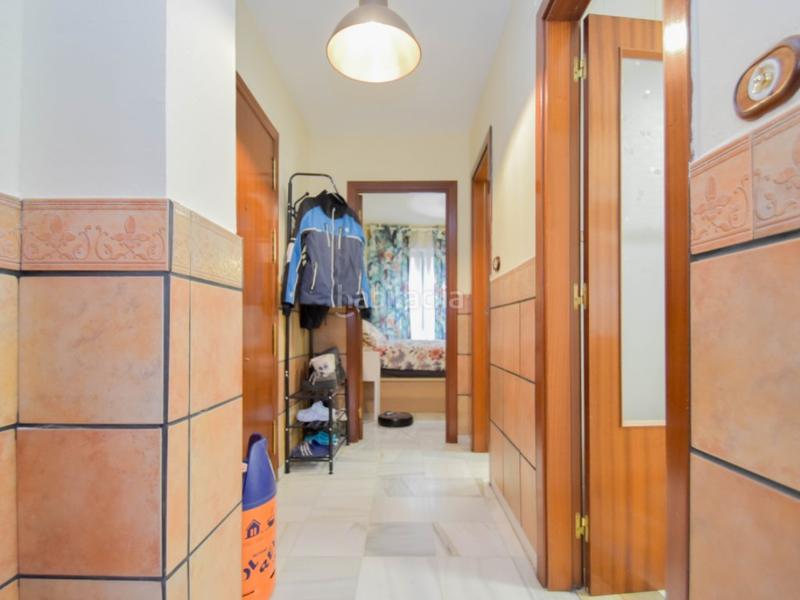 Foto e10a8271-c344-49c2-b16c-e5fd845e435f. Piso  de dos dormitorios en Cenes de la Vega