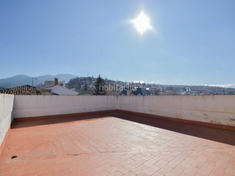 Foto 00b48e08-adaf-49ab-8855-a3f8c5b210c8. Xalet amb aparcament piscina a Barrio de la Vega Monachil