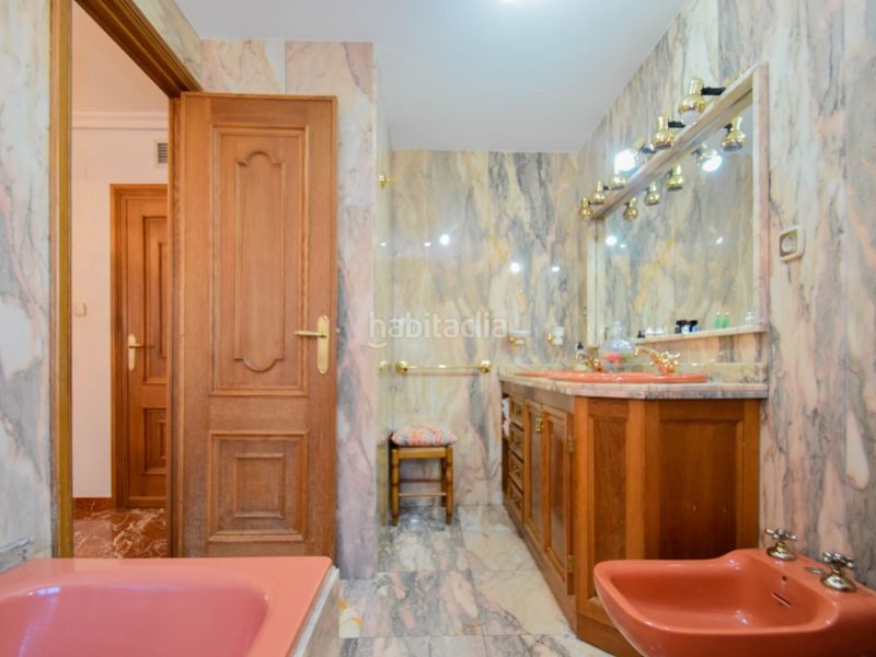 Foto 3d5a7993-6868-43ab-b524-77c387234695. Pis amb calefacció aparcament a San Matías - Realejo Granada